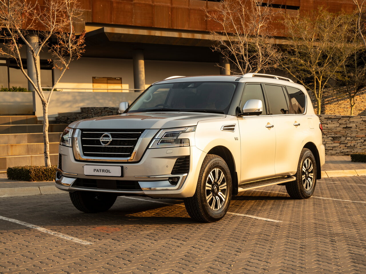 Nissan Automobile Rental in Dubai: Experience Japanese Dependability and Development in the UAE